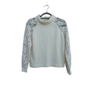 Vintage Talbott Taralan SUPER Cute‎ Off White Sweater With Lace Flower Sleeves